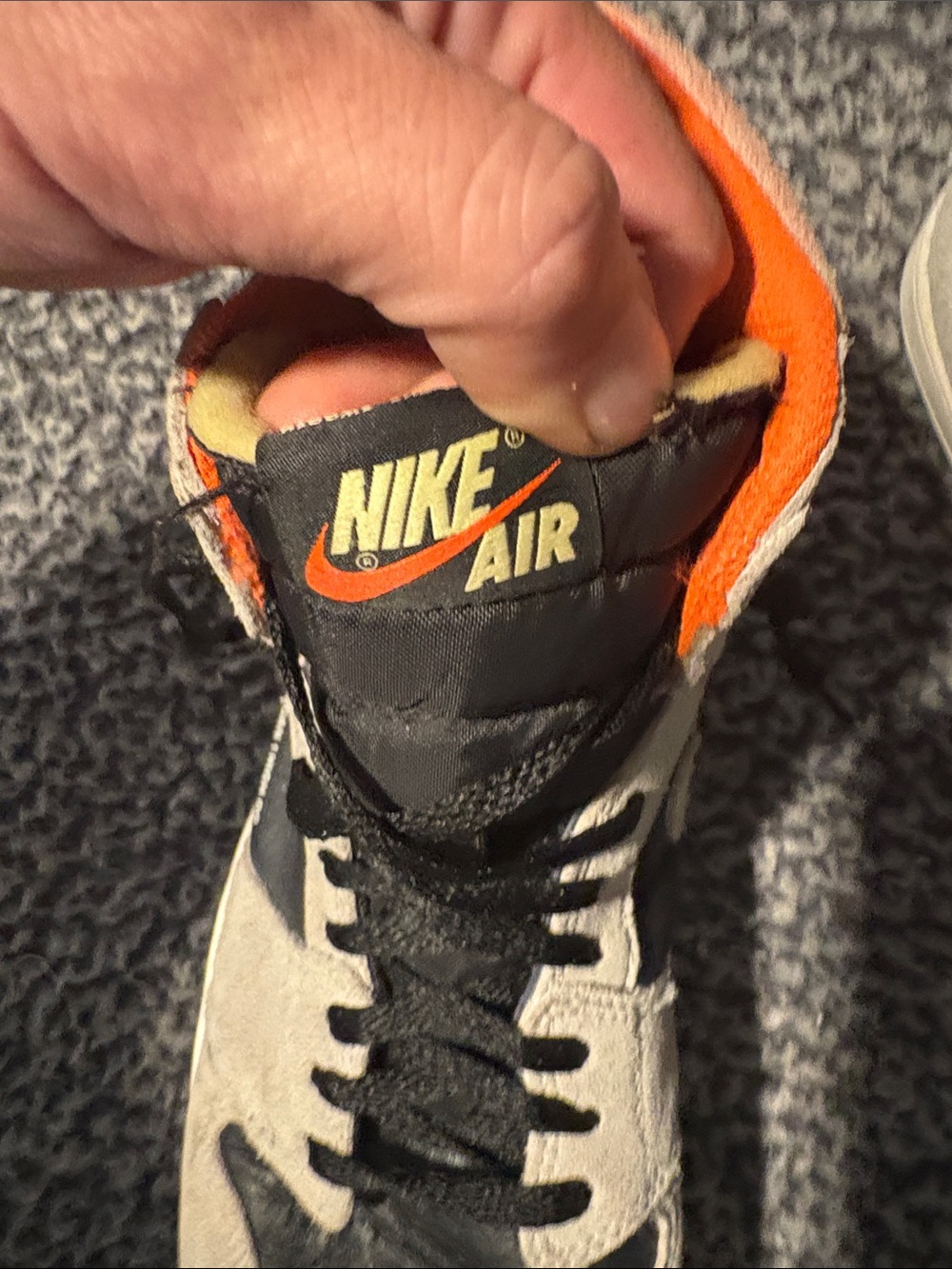 Air Jordan’s Air Jordon 1 Retro High in Neutral Grey Hyper Crimson VG condition! - Picture 8 of 10